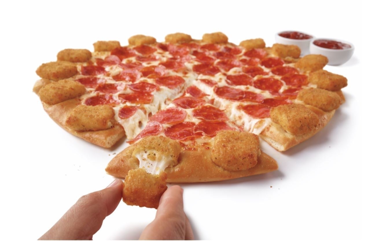 pizza hut mozzarella poppers pizza