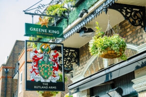 greene king pub