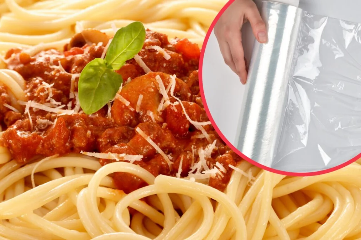 Bizarre TikTok trend sees people serving dinner straight onto cling film to avoid washing up