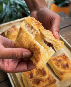 Pastelitos de Guayaba y Queso