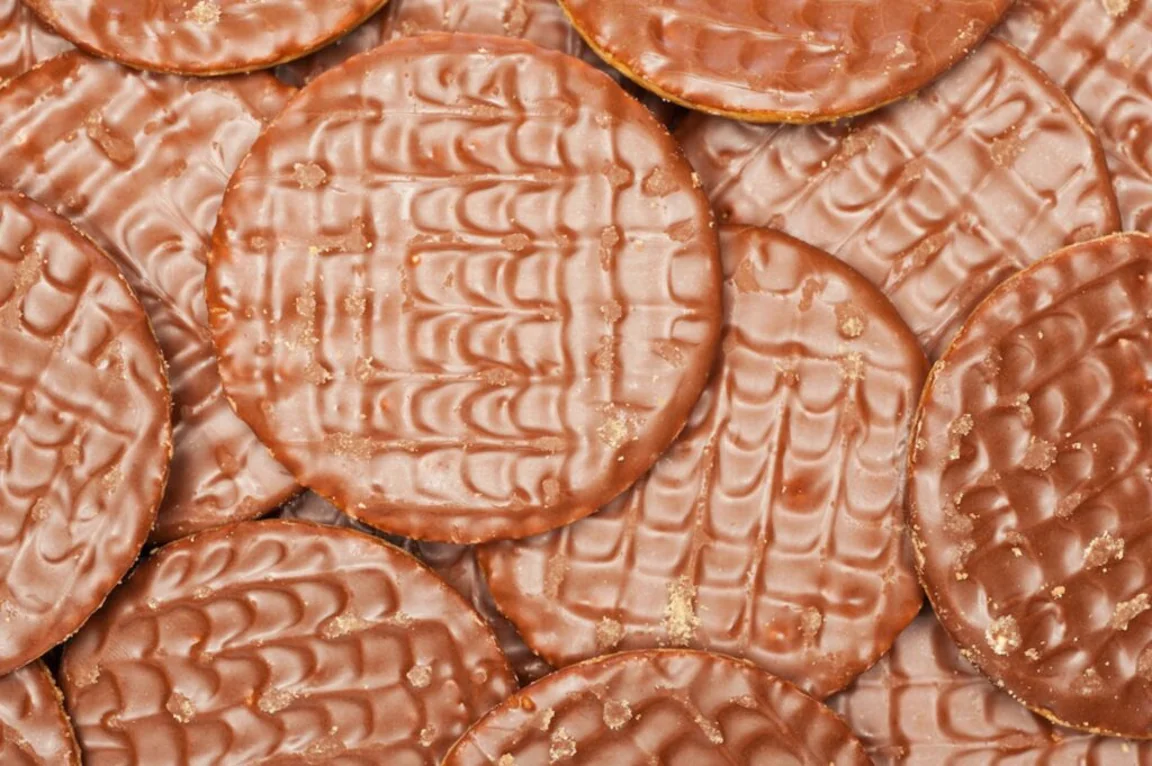 Galaxy is bringing out its own chocolate digestives