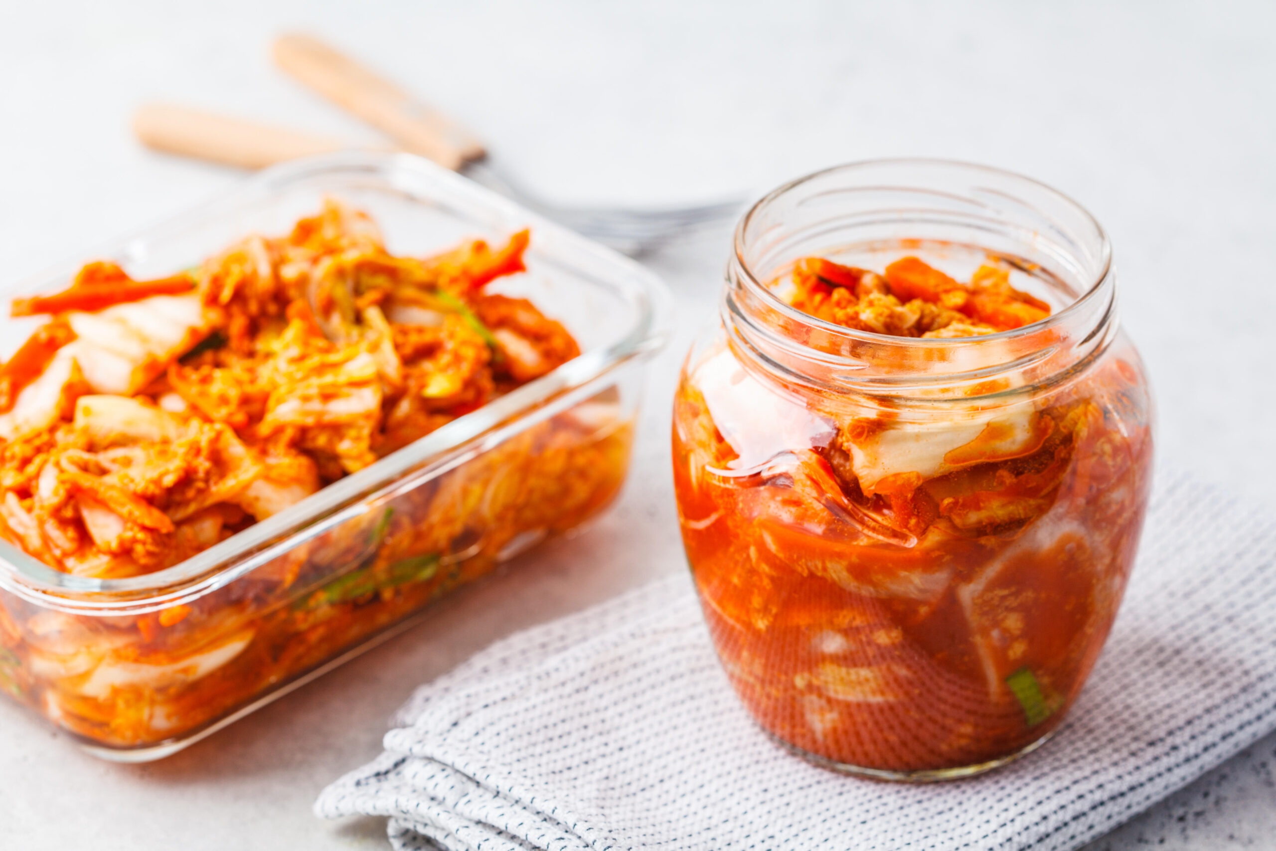 what to eat with kimchi and how to you make it