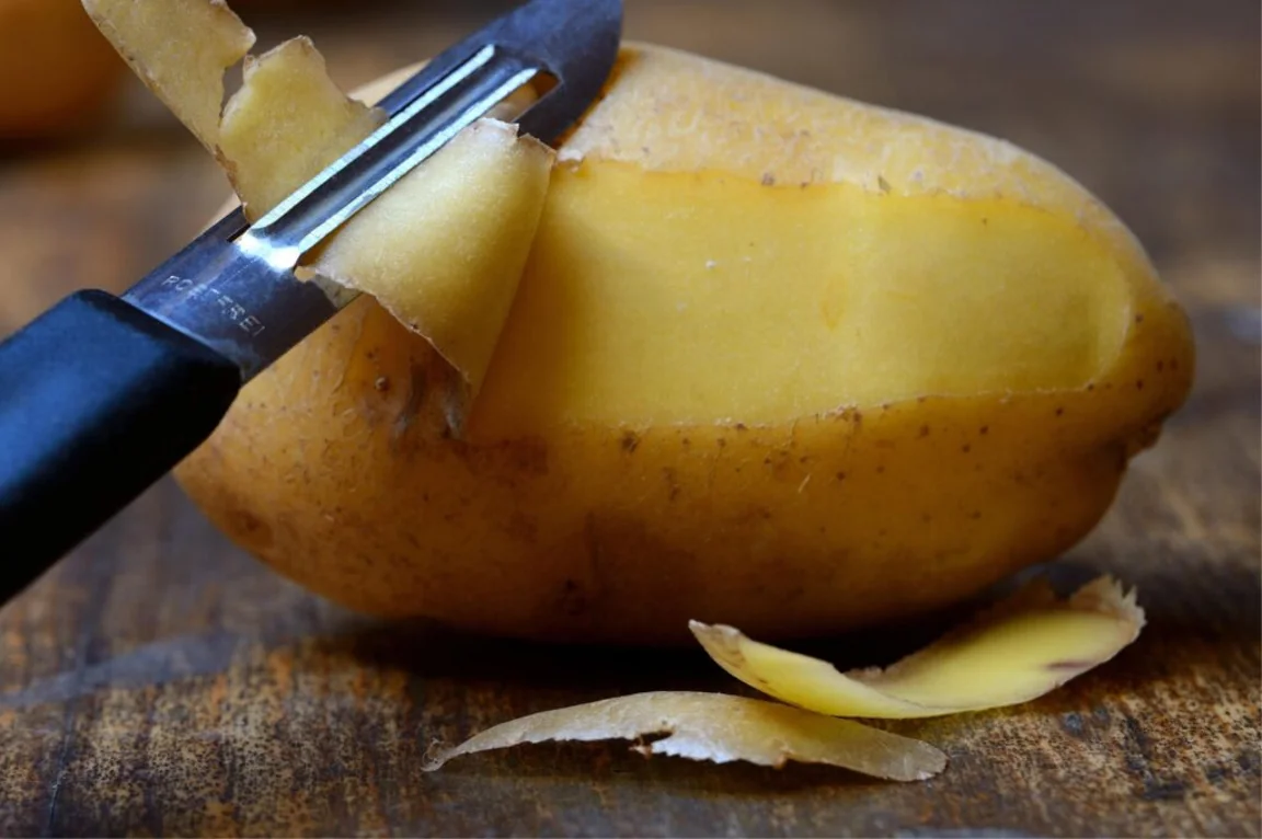 TikToker reveals time saving hack for peeling potatoes