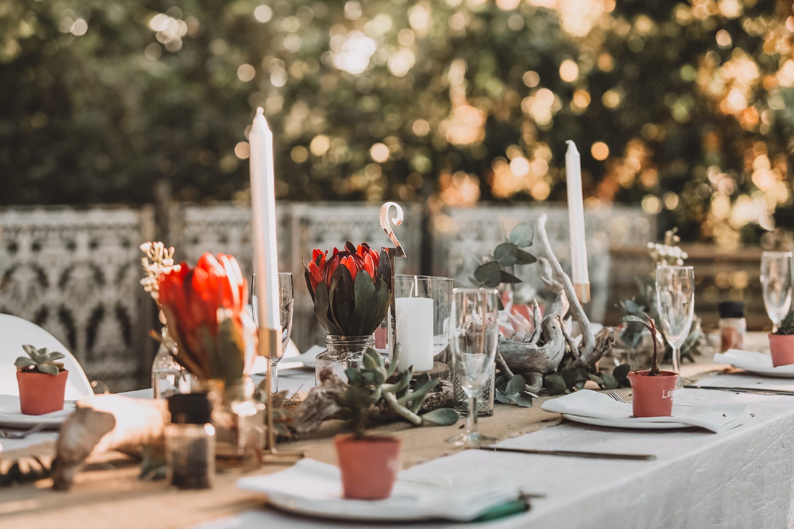 tiktok bride chilis takeout wedding