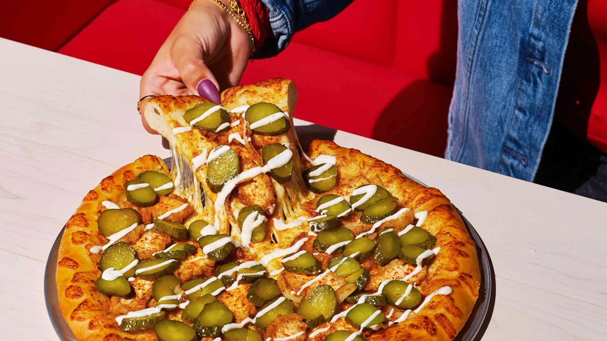 pizza hut pickle pizza us