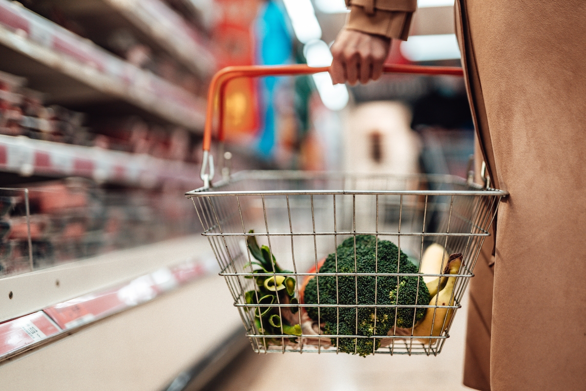 tiktok eating supermarket Cecily Bauchmann