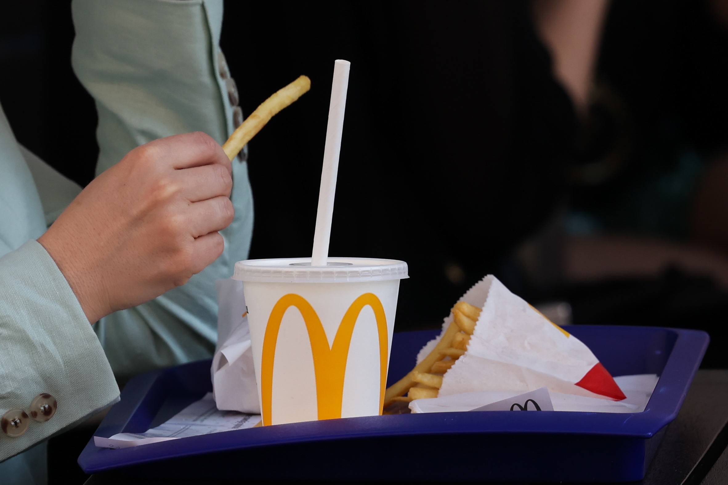 mcdonalds self serve drink machine