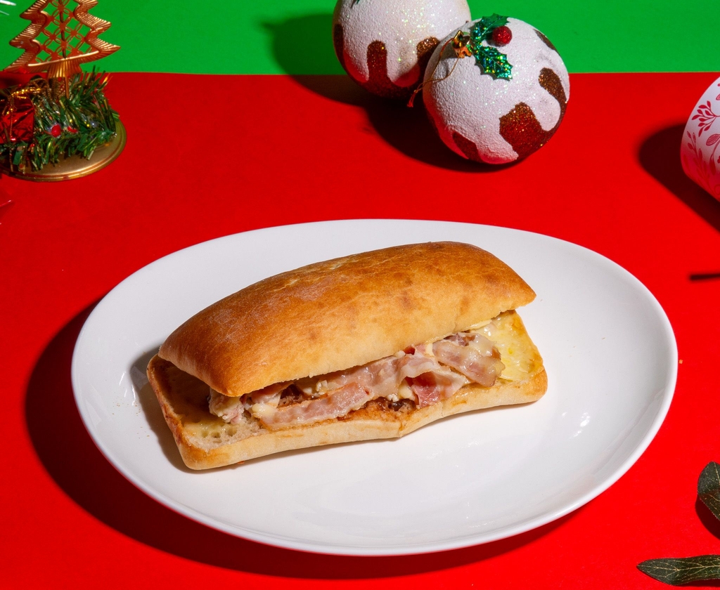 best christmas sandwiches 2023 starbucks panini