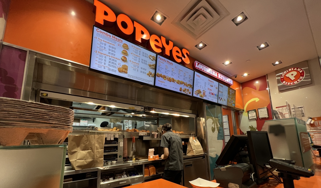 popeyes buffalo range chicken new menu