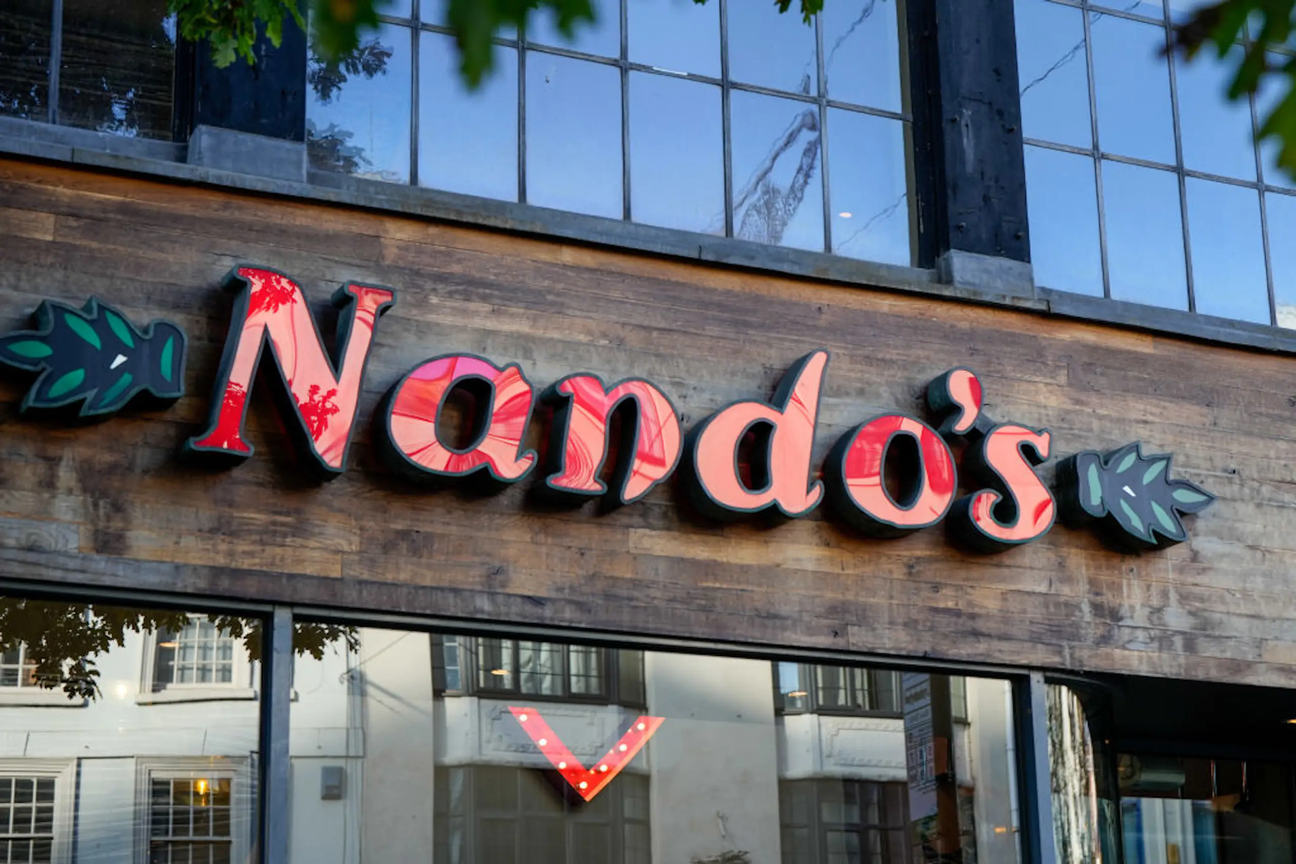 American unknowingly creates 'amazing secret menu item' after trying a 'Cheeky Nando's' for first time