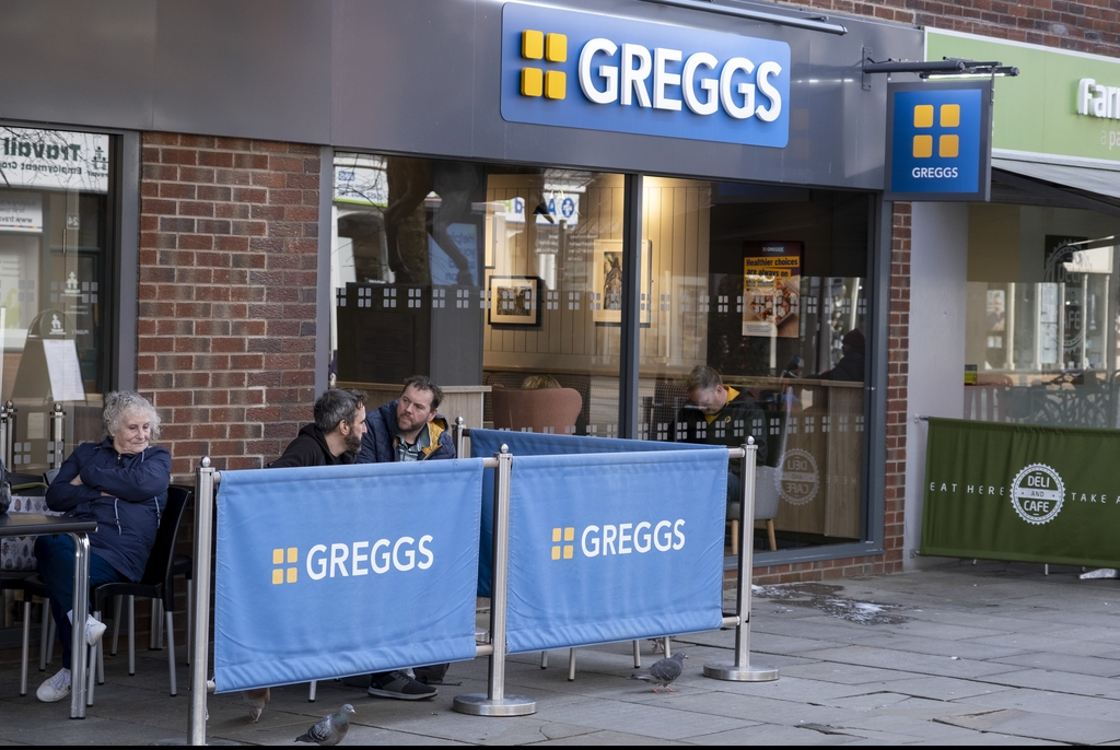 MONZO X GREGGS - sausage roll atm