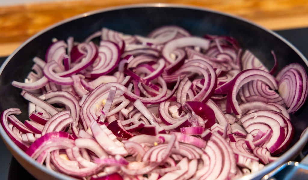 hack slice onions peeler