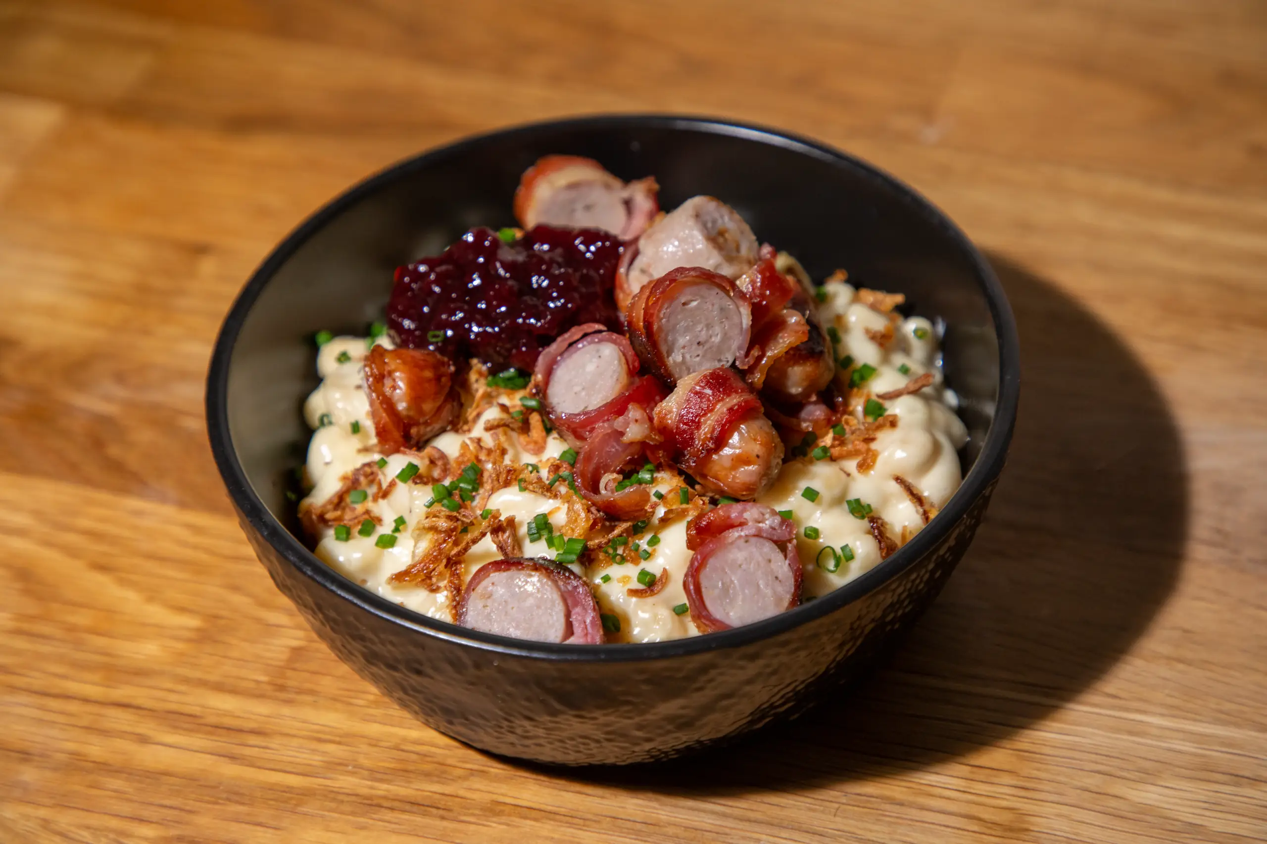 Pigs in Blankets Käsespätzle