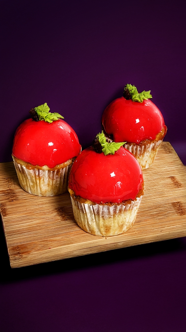 Salted Caramel and Apple Cupcakes