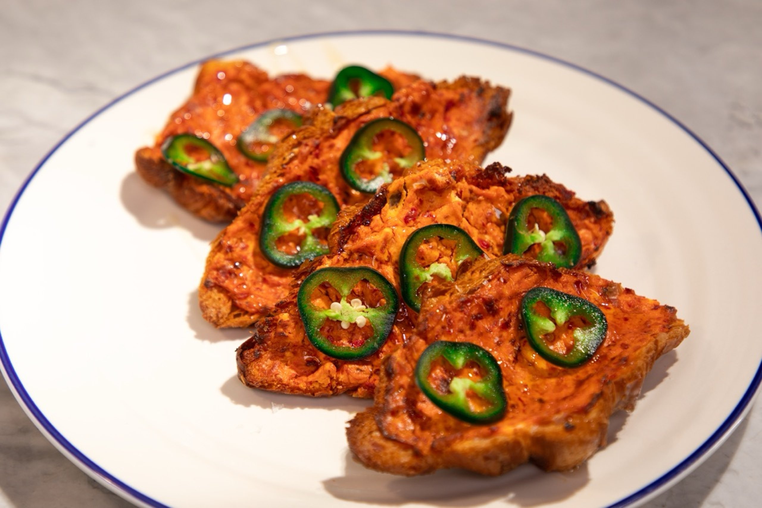 Croissaint Large.jpeg