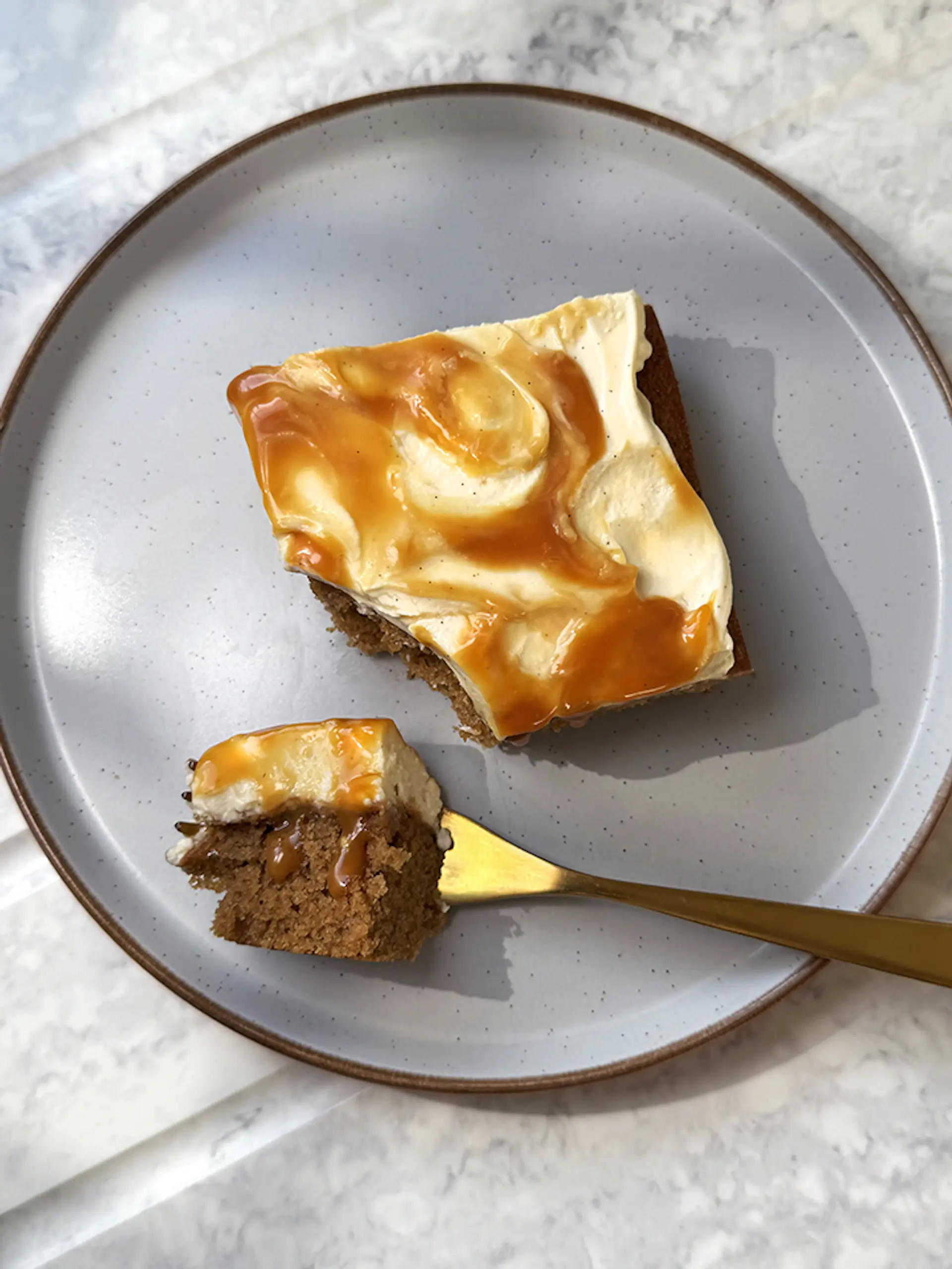 Vanilla Latte Caramel Cake