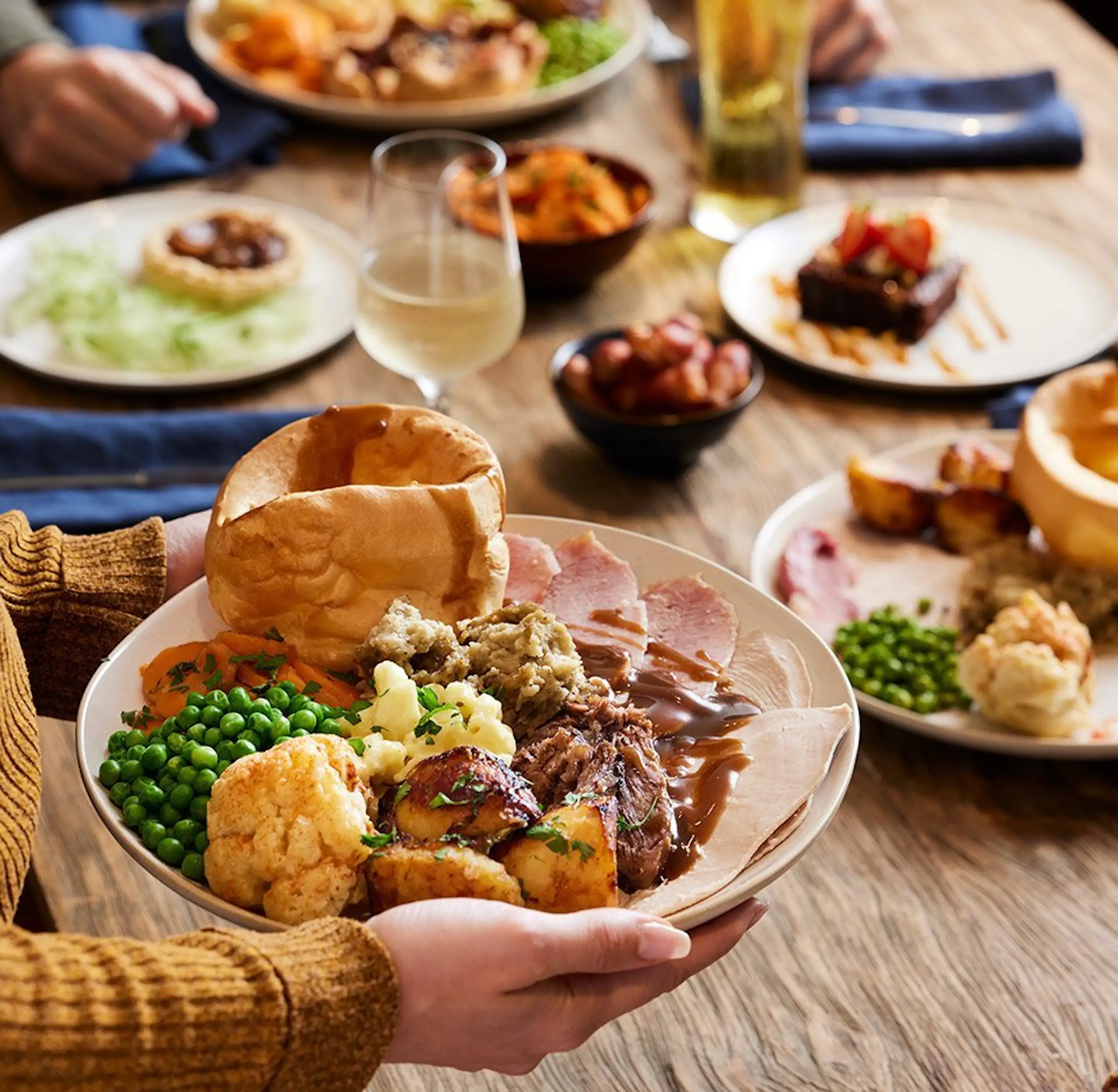 Toby Carvery brings iconic carvery menu to UK stores for the first time ever