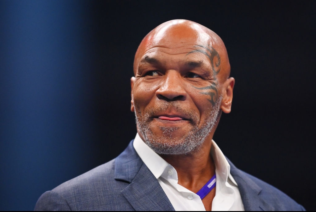 Mike Tyson Suffers 'Medical Emergency' While On Board A Flight ...