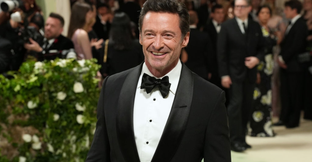 Hugh Jackman's Fans Spot Heartbreaking Detail In Pre-Met Gala Photo ...