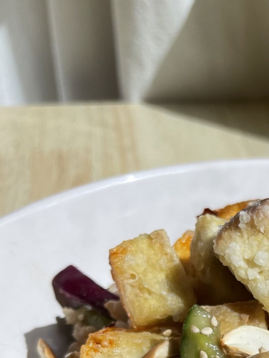 Crispy tofu rice salad