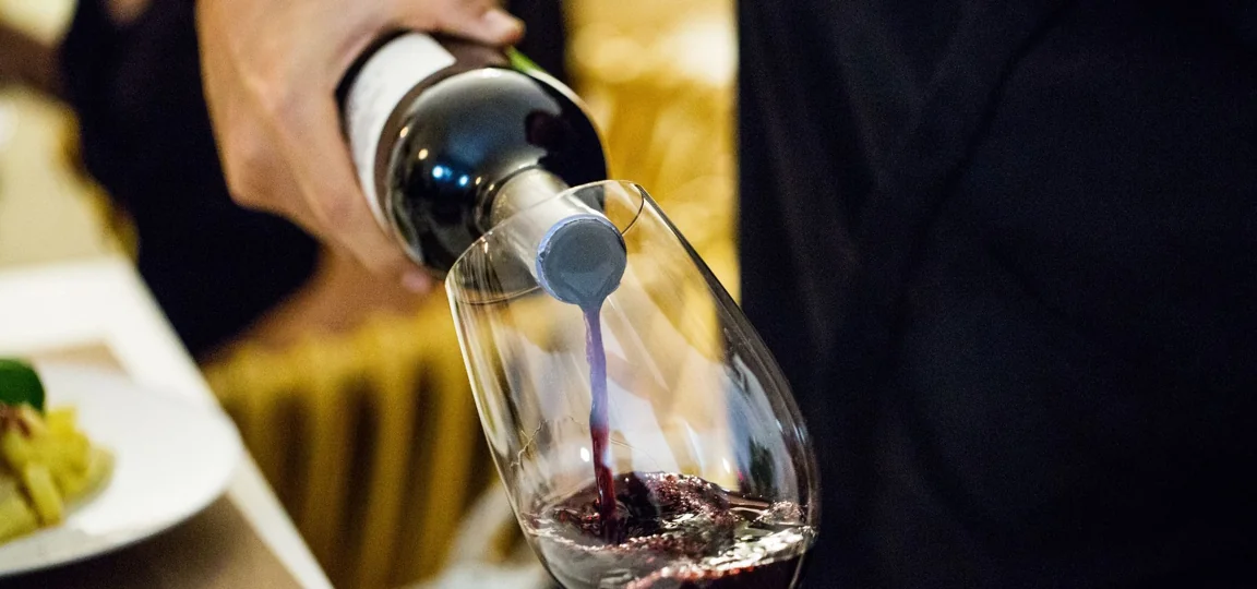 Aldi is looking for members for its wine club panel and there’s free wine involved