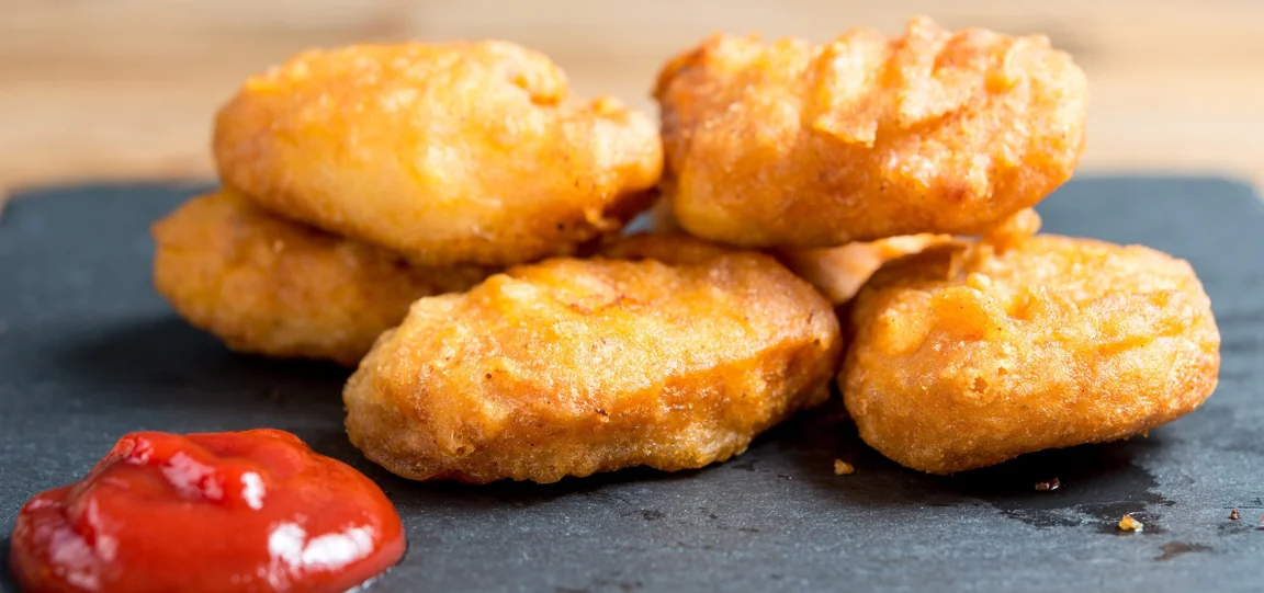 Man sends the internet crazy by peeling McDonald’s chicken nuggets before eating them