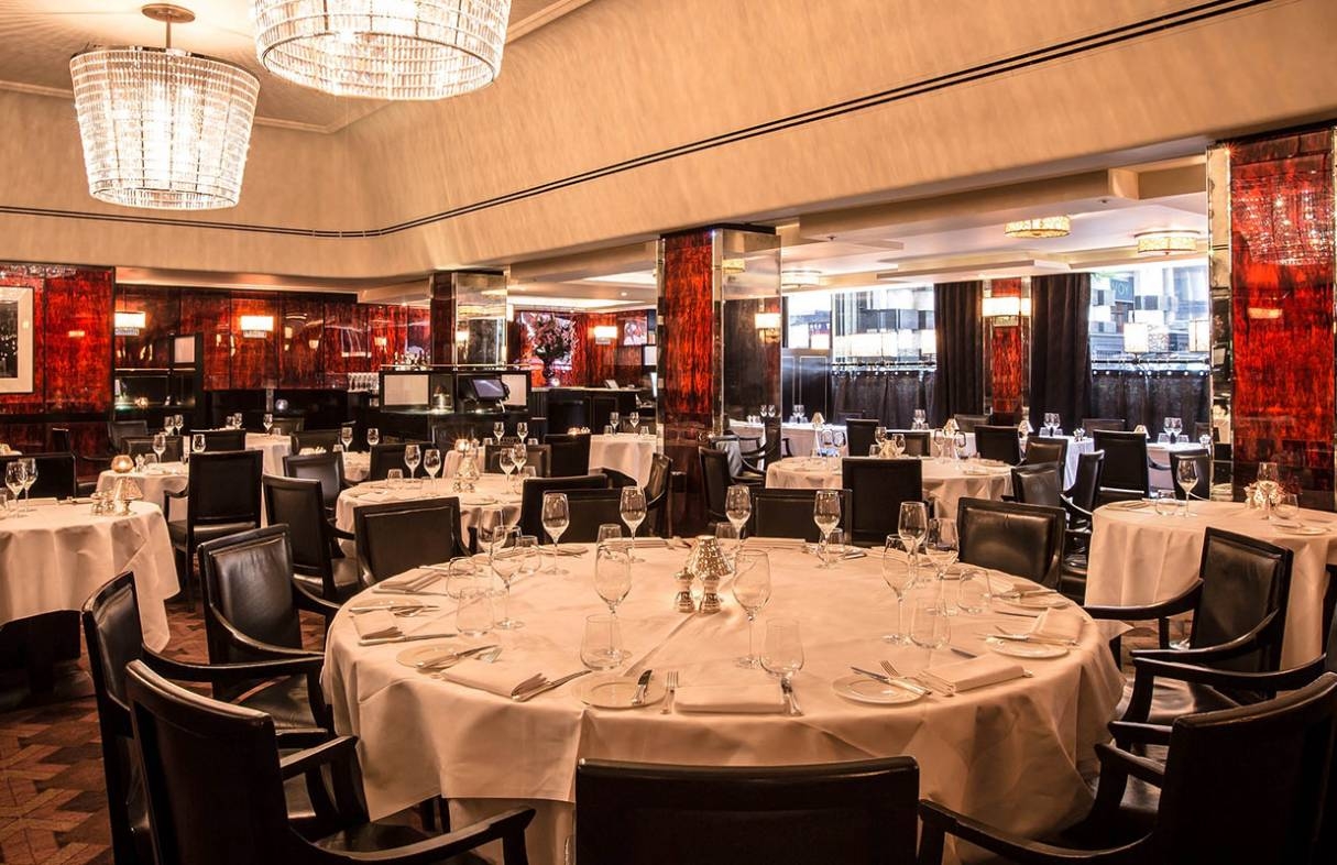 Nothing quite tops fine dining at the Savoy Grill (Credit: Gordon Ramsay Restaurants)