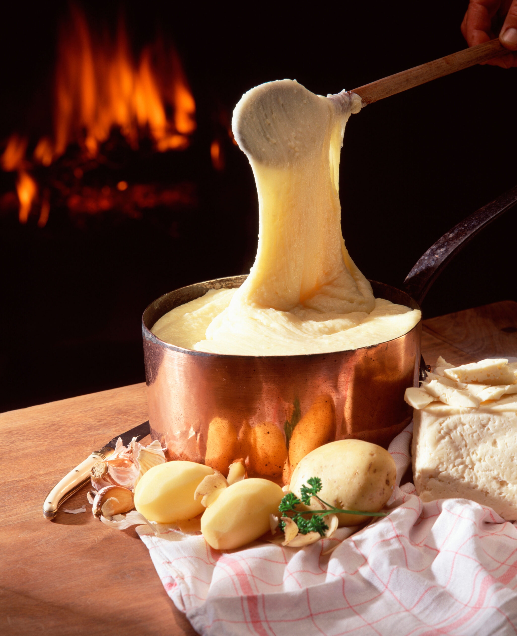 Aligot cheese potatoes