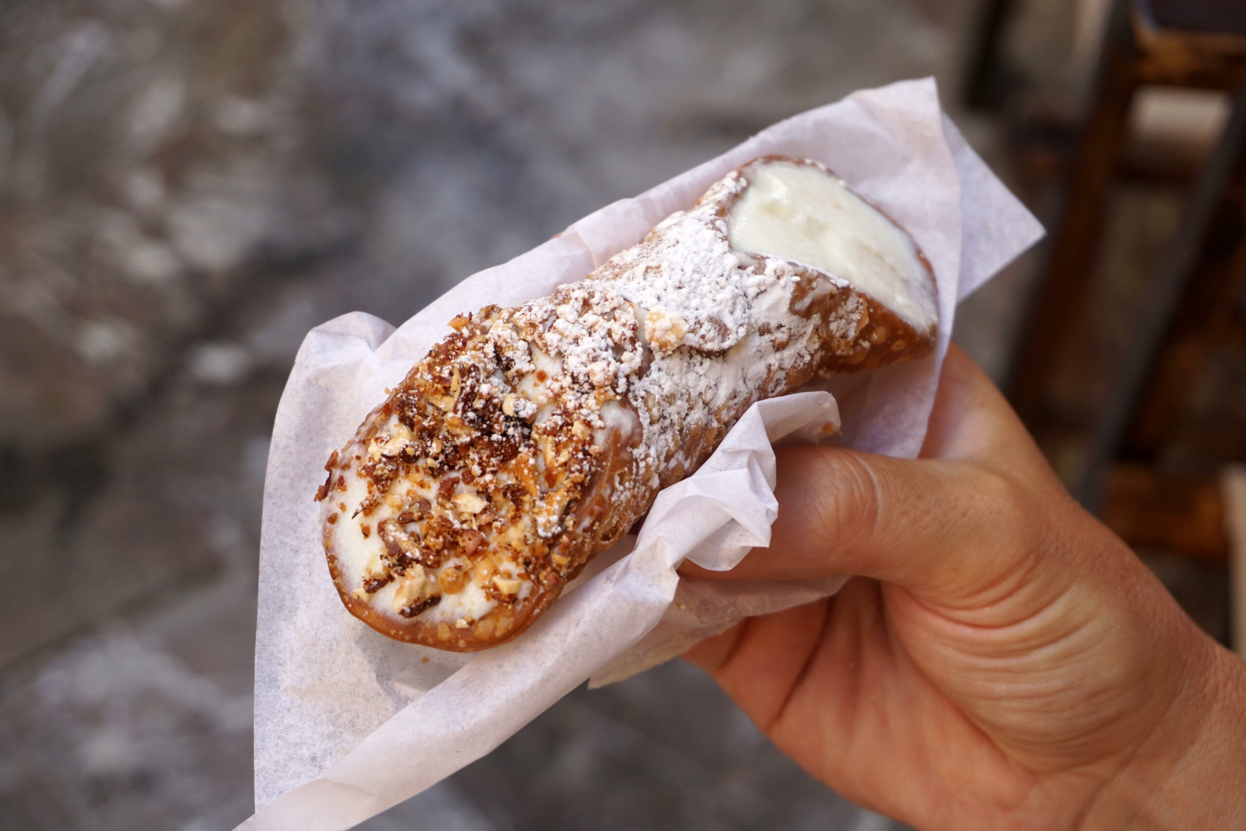 Cannoli best italian food