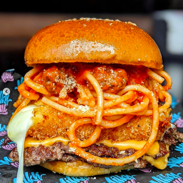 Bolognese burger Milky Lane