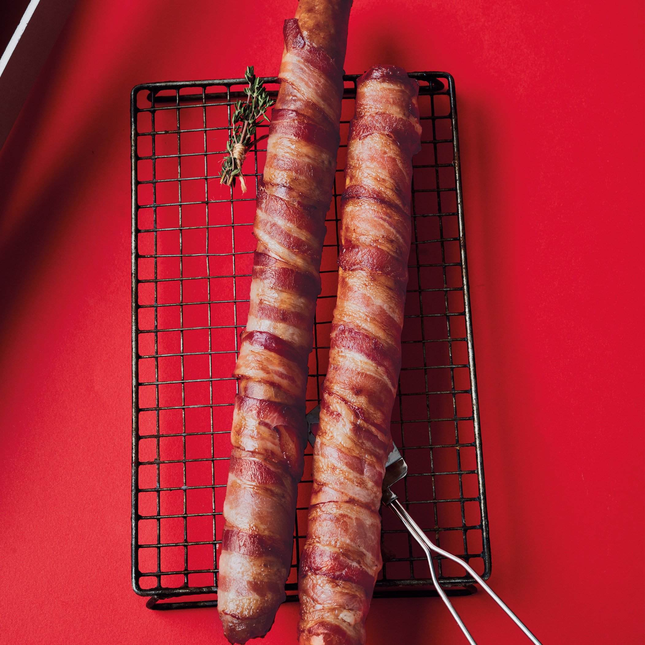 twisted iceland range footlong pigs in blankets