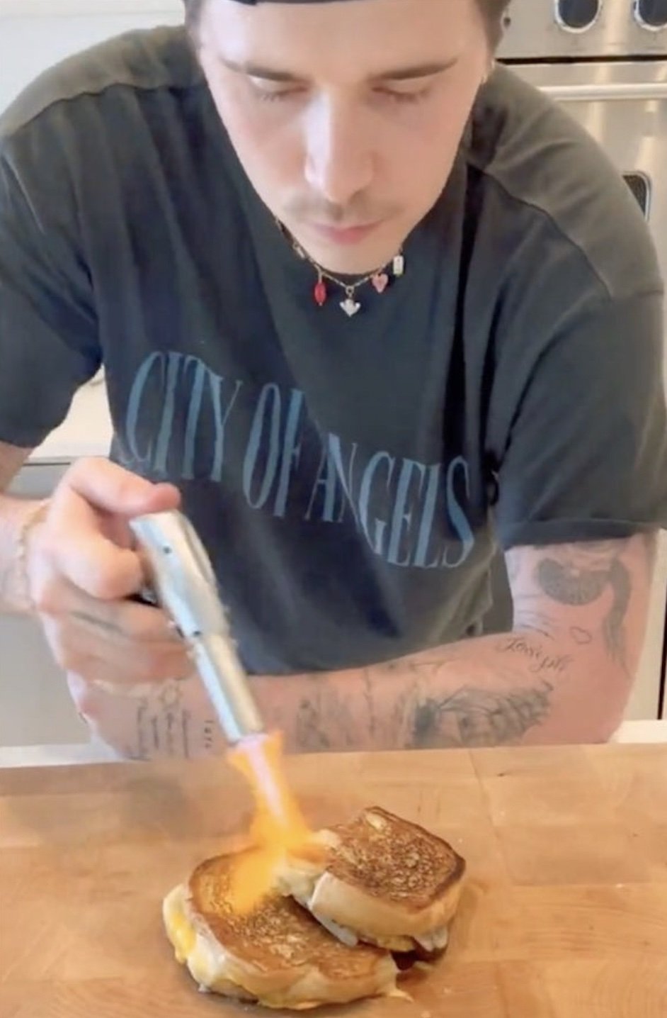 brooklyn beckham blow torch grilled cheese cooking show