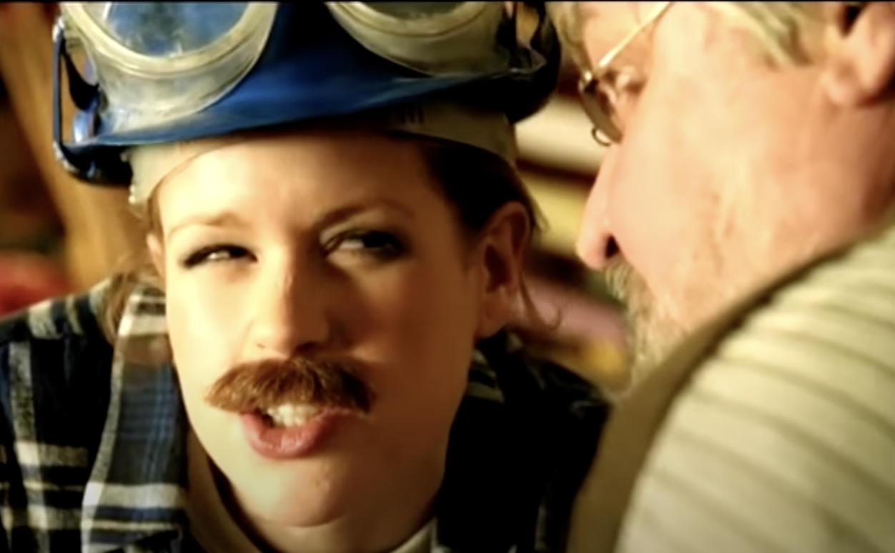 yorkie 2002 advert